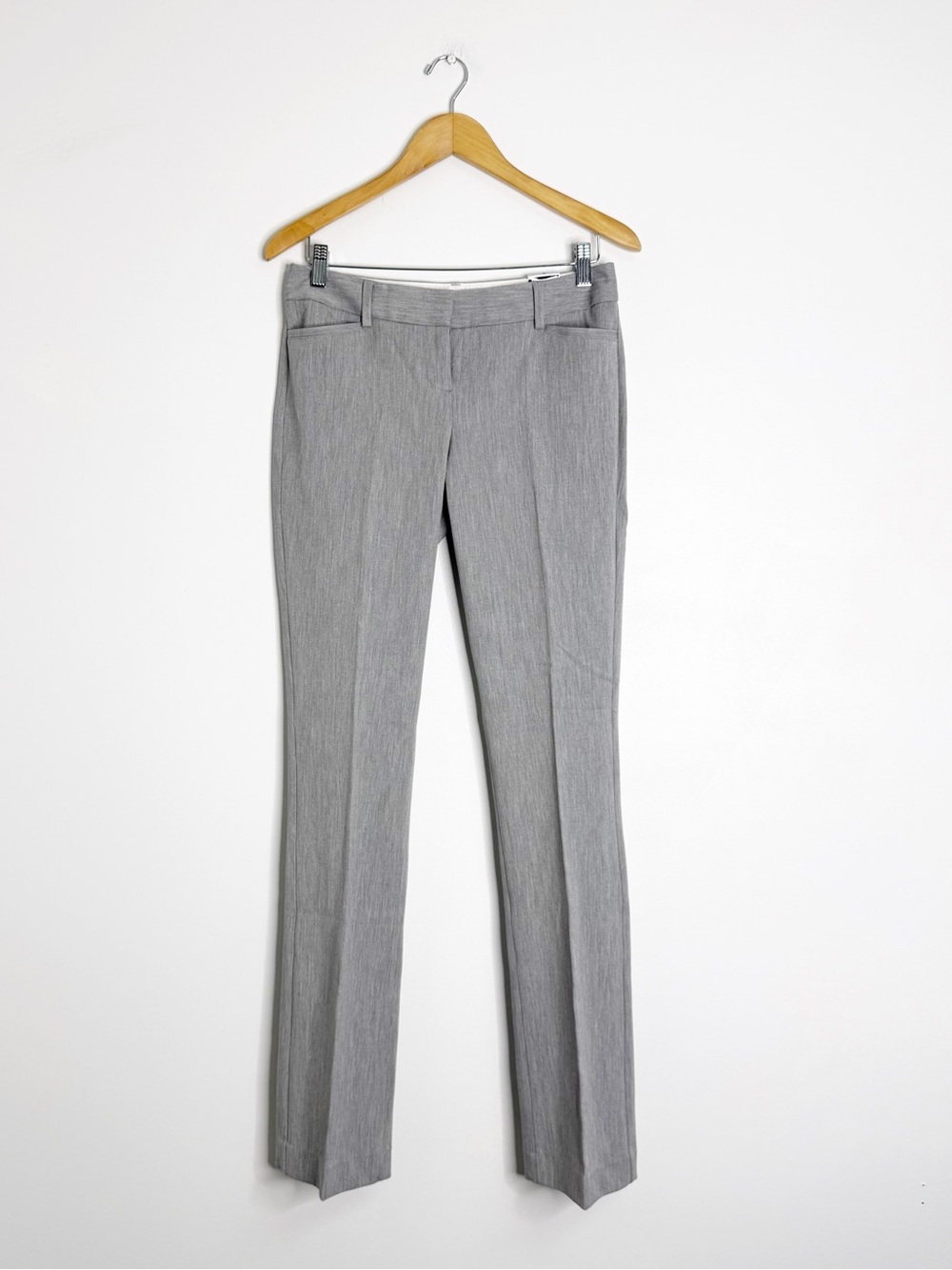 Express Columnist Barely Boot Pants Women’s 2L Long Gray NWT Career Trousers